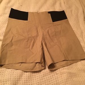 Cute elastic waist shorts